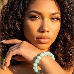 $7 Sale Elegant Chic light blue sparkling Bracelet